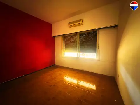 VENTA CASA MONTE CHINGOLO PILETA COCHERA