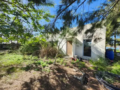 VENTA CASA A LAGUNA SAN SEBASTIAN PARA REFACCIONAR OPORTUNIDAD