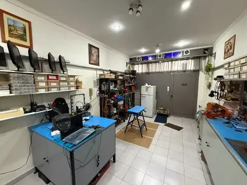 VENTA LOCAL COMERCIAL CASEROS - APTO VIVIENDA