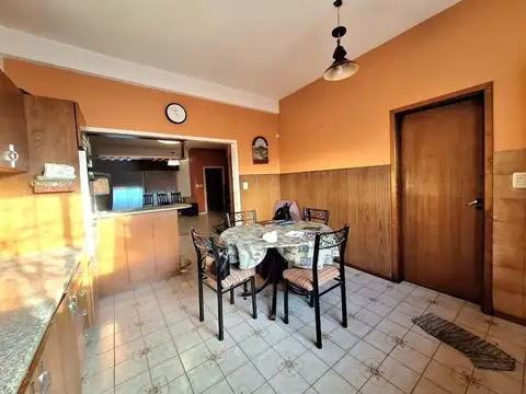 Presidente Juan Domingo Perón 3600