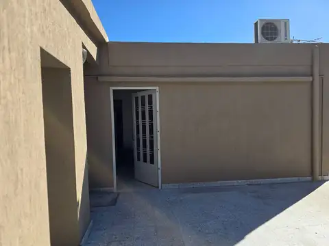 Casa alquiler COMERCIAL / PROFESIONAL