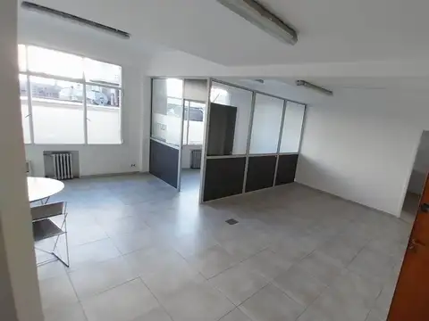 Fondo Comercio en Venta 46 años