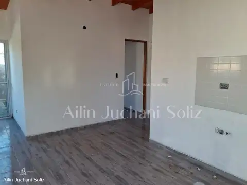 Casa 4 ambientes con 1 baño
