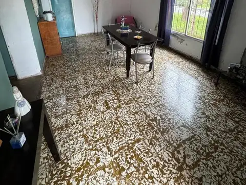 Casa en Venta en Jáuregui José María, USD 60.000