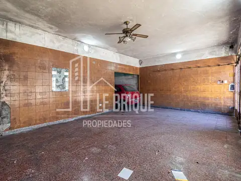 Local en Venta 50 años