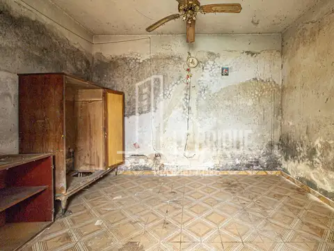 Local en Venta 50 años