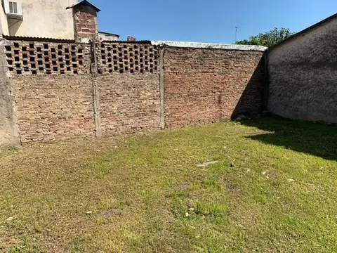 Depto Tipo Casa 2 ambientes con 1 baño