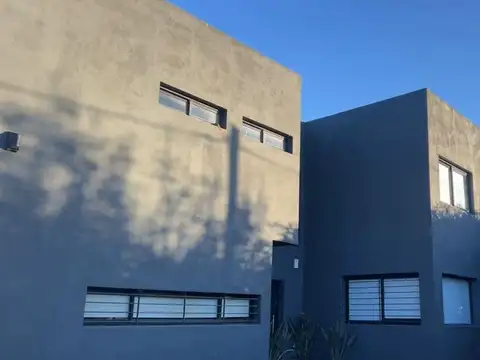 Camino al Aeroclub al 100