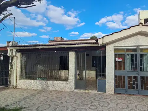 VENTA CASA BARRIO BELGRANO - SANTAIGO DEL ESTERO
