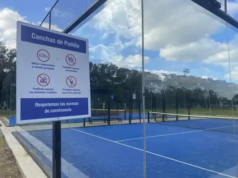 Terreno en Venta de 964,0 m2