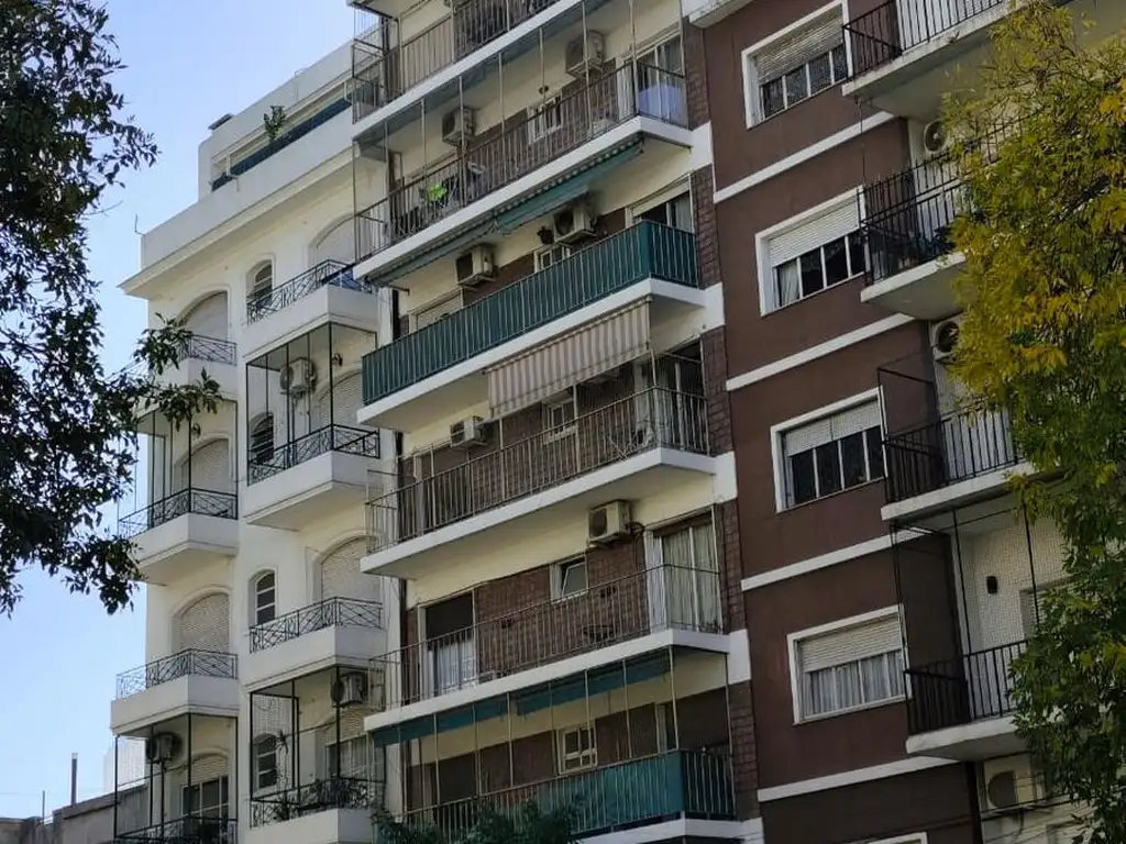 Av. La Plata al 600