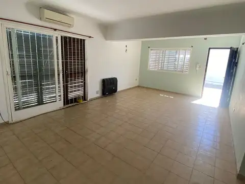 Depto Tipo Casa en Venta en San Carlos, USD 45.000