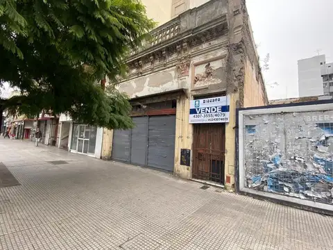 Avenida Regimiento De Patricios 400