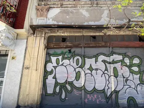 Lote Sobre Av. Patricios y Arzobispo Espinosa