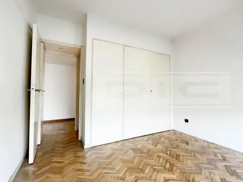 Departamento en Venta en Olivos Vias/Maipu, USD 125.000