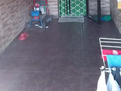 Juan Cruz Varela 6400