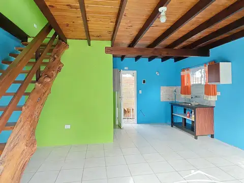 Depto Tipo Casa en Alquiler de 2 ambientes