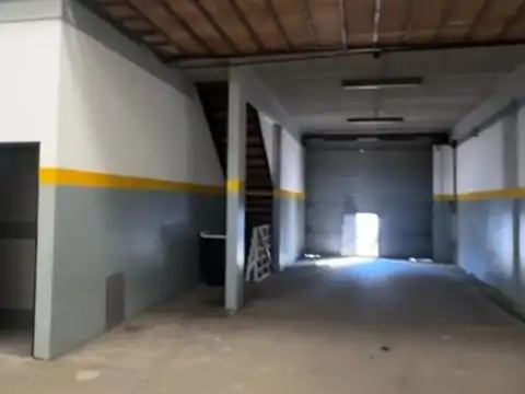 Galpon en Venta en Lomas De Zamora, USD 220.000