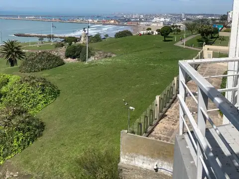 Departamento en Venta en Playa Grande, USD 375.000