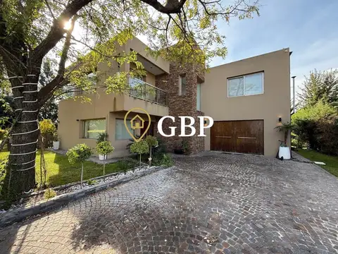 Casa en venta en Canning Barrio el Rebenque