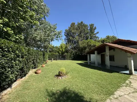 CASA QUINTA EN VENTA CON PILETA MARCOS PAZ