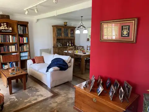 Av. Hipólito Yrigoyen al 4500