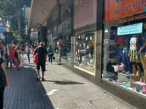 AVENIDA RIVADAVIA 4900, Piso PB