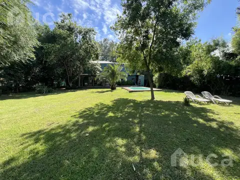 VENTA APTA CREDITO | Pintoresca CASA c/Amplio Jardin y Piscina | Barrio Residencial La Bota