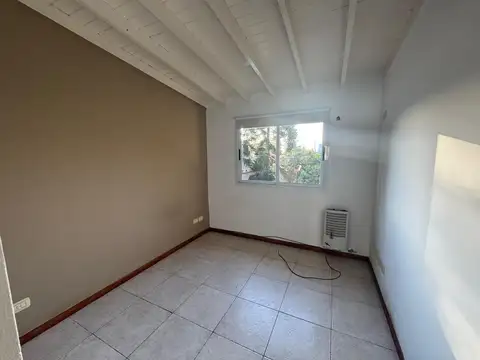 Casa en Alquiler al Este