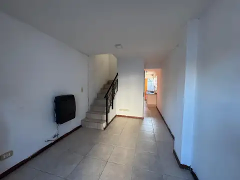 Casa en Alquiler en Ituzaingo Norte, $ 800.000