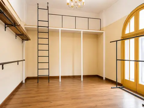 Depto Tipo Casa 4 ambientes con 2 baños