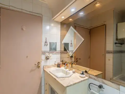 Departamento 4 ambientes con 2 baños