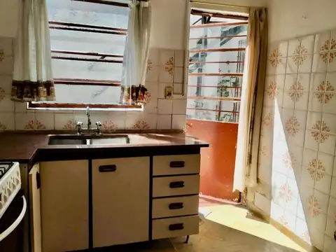 Depto Tipo Casa en Venta en Villa Sarmiento, USD 49.000