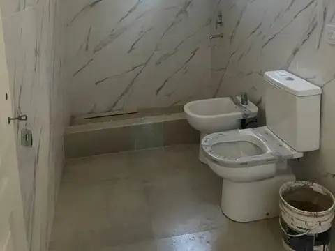San Alfonso, Pilar del Este 100