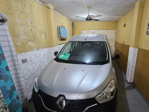 Casa 6 ambientes con 3 baños