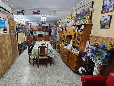 Casa en Venta con 1 cochera