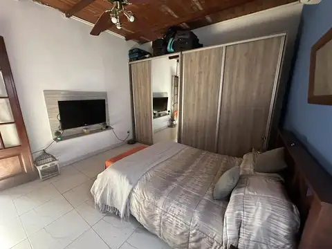 Depto Tipo Casa en Venta con 1 cocheras