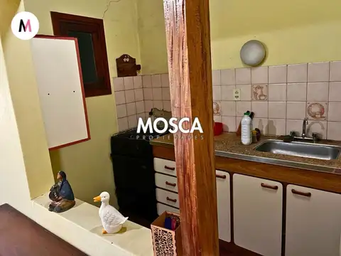 Casa 4 ambientes con 1 baño