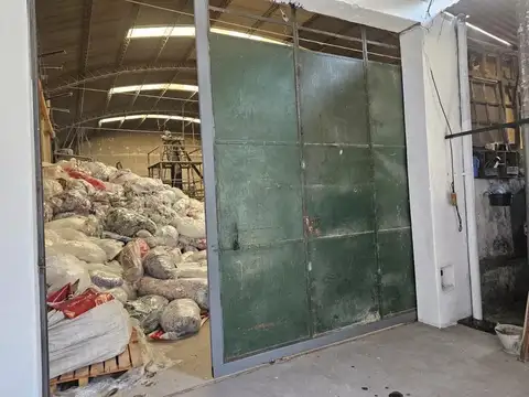 Galpon en Venta en Villa Ballester, USD 320.000