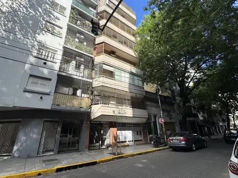 Venta departamento 3 ambientes con dependencia Caballito