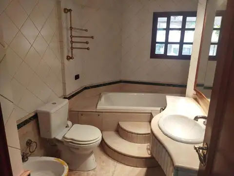 Depto Tipo Casa en Venta al Este