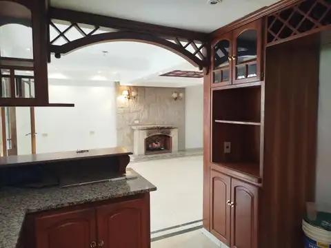 Depto Tipo Casa en Venta con 1 cochera