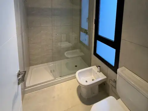 Departamento en Alquiler con 1 cocheras