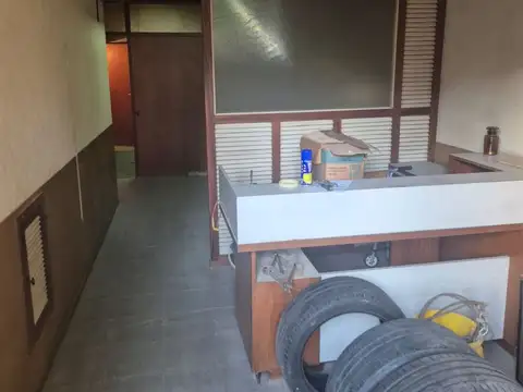 Oficina 3 ambientes con 1 baño