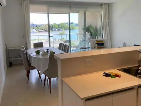 Departamento en Venta con 2 cocheras