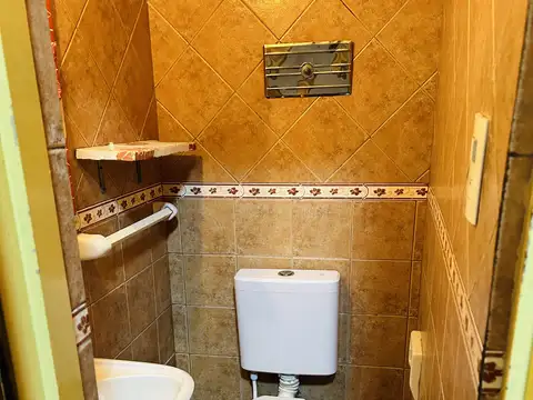 Depto Tipo Casa 4 ambientes con 1 baño