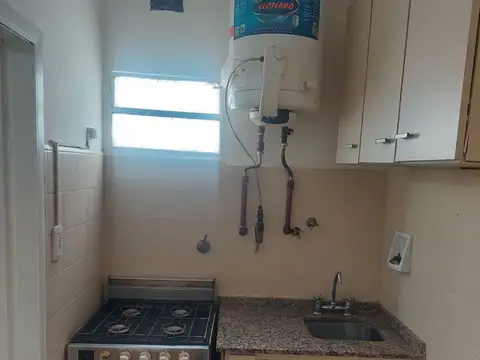 Depto Tipo Casa 2 ambientes con 1 baño