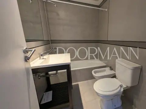 Oficina en Alquiler al Sur