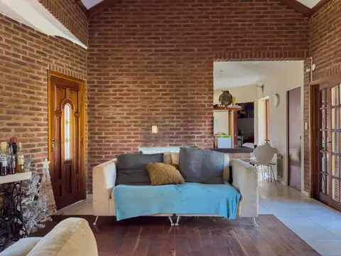 493 bis esquina 16 bis 100