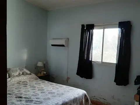 Casa en Venta con 6 cocheras